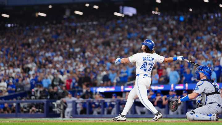 Blue Jays infielder Bo Bichette not in starting lineup for Game 2 of World Series against Dodgers