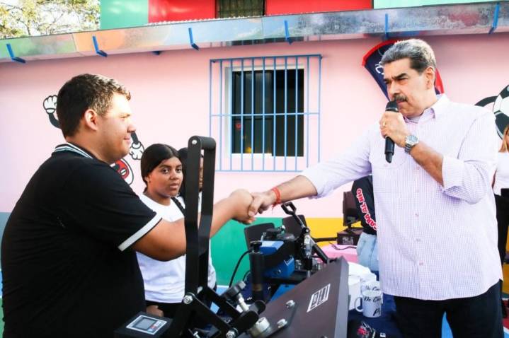 Presidente alerta sobre supuesto plan de la CIA para generar conflicto en el Caribe