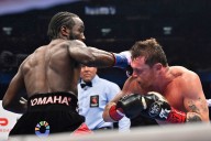 Un ex rival de Canelo Álvarez reta a Terence Crawford