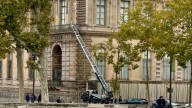 Masked thieves steal ‘priceless’ jewels from the Louvre museum : NPR