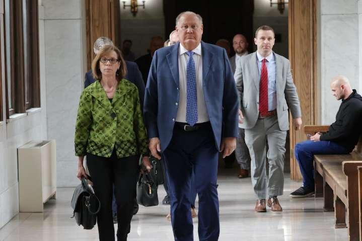 Will former FirstEnergy execs keep getting unusual latitude to keep evidence secret?