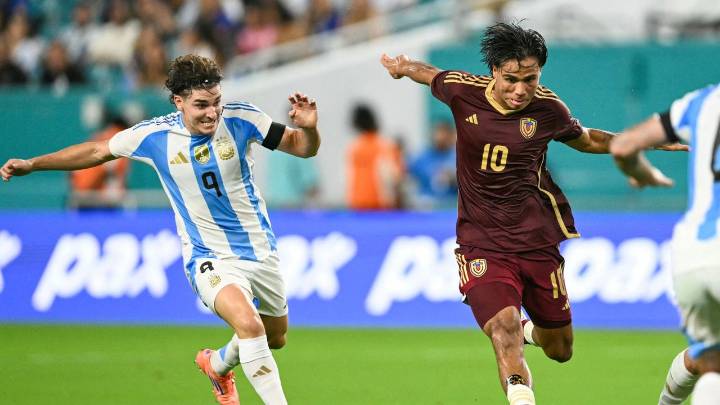 La Vinotinto cae ante Argentina, pero deja buenas impresiones en el primer partido dirigido por Oswaldo Vizcarrondo