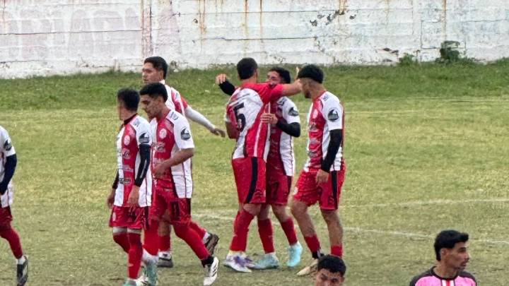 Independiente y Defensores de Esquiú: 0