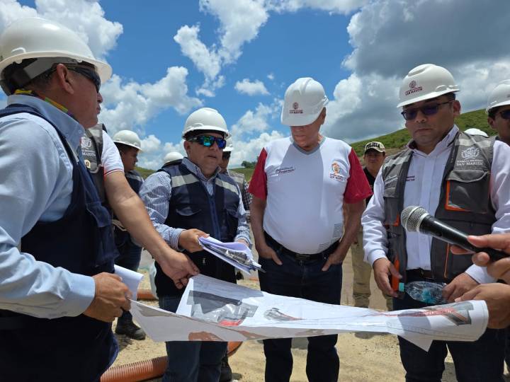 El gobernador regional de San Martín inspecciona obras en el Bajo Huallaga