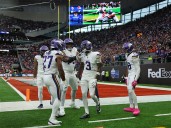 Jordan Addison's late touchdown gives Vikings 21-17 win over Browns in London