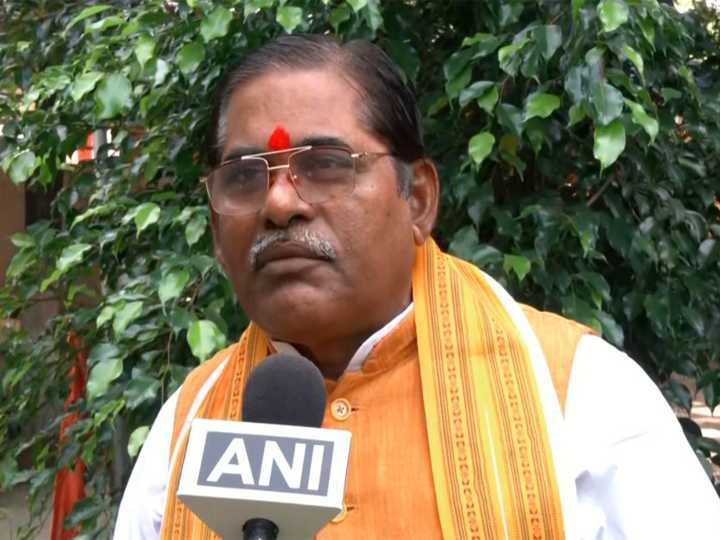 Hari Sahni slams Tejashwi Yadav over his poll promise