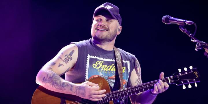 Zach Bryan Responds to Backlash Over His New Anti-ICE Song: Says Criticism ‘Embarrassed’ & ‘Kind Of Scared’ Him | Zach Bryan 