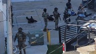 Detienen a civiles armados tras persecución en la Zona Dorada de Mazatlán