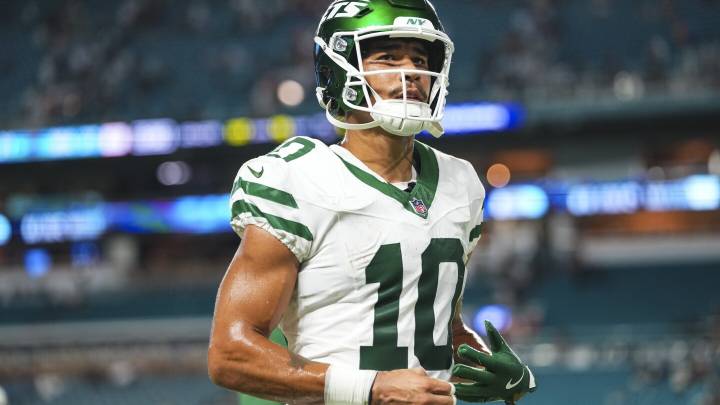 Allen Lazard won't play for Jets this week, Michael Carter likely out as well