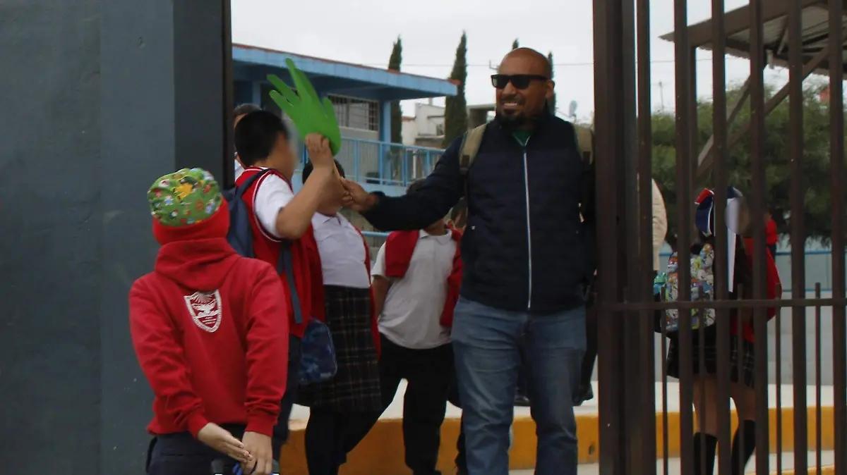 Filtros sanitarios en escuelas no son obligatorios, pero deben mantener medidas de higiene ante Coxsackie: JSST