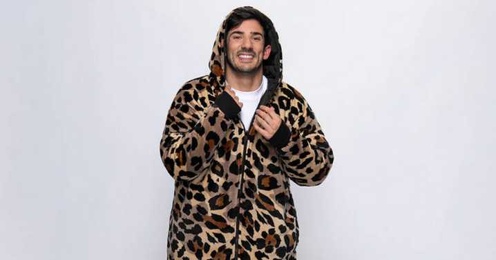 Oodie slashes price on new 'super warm' reversible coat