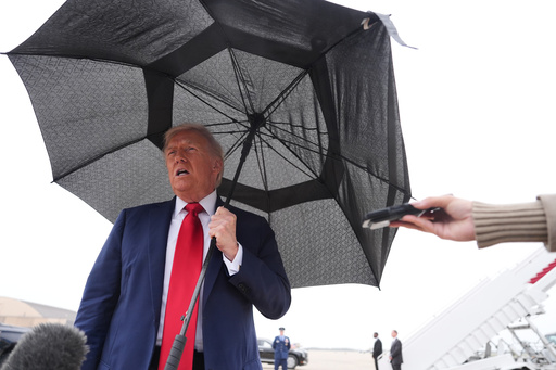 Trump warns Russia he may send Ukraine long-range Tomahawks if Moscow doesn't settle war soon