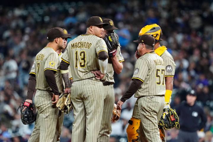 Padres Late Comeback Robbed by Poor Umpiring Call as Cubs Qualify, San Diego Fumes
