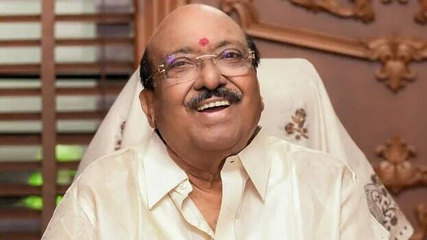 'Good things happen when good people lead from the front'; Governor heaps praise on Vellappally