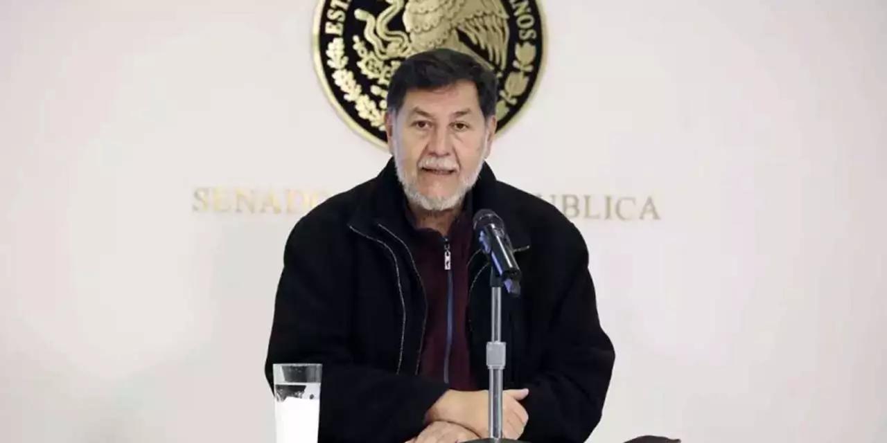 Fernández Noroña pide licencia; esconde motivos