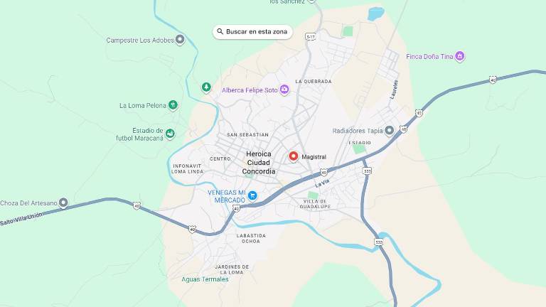Dejan cuerpos de una pareja envuelta en cobijas en un paradero de la Durango