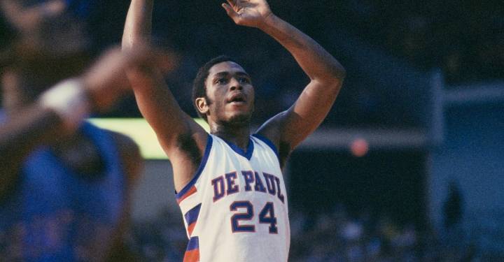 The Dallas Mavericks take the first step towards symmetry in the rafters