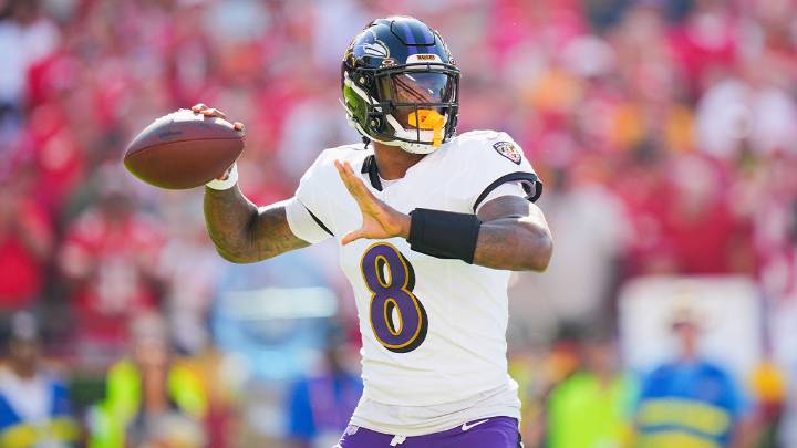 Dolphins preparing to face Lamar Jackson despite injury uncertainty