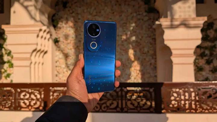 Vivo V50 5G now available with a 6,000 discount on Amazon: How to grab this deal