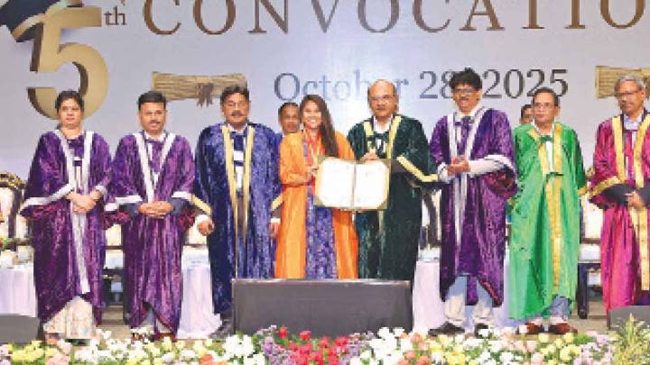 SRM University-AP marks academic excellence at 5th convocation