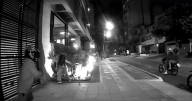 ‘Motoladrones’ asaltaron a una joven en Cabecera, Bucaramanga: todo quedó en video