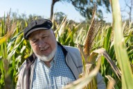 Un empresario hizo una jugada maestra con el agua, el lugar donde produce y los empleados