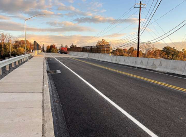 One bridge opens while another closes in  massive Interstate