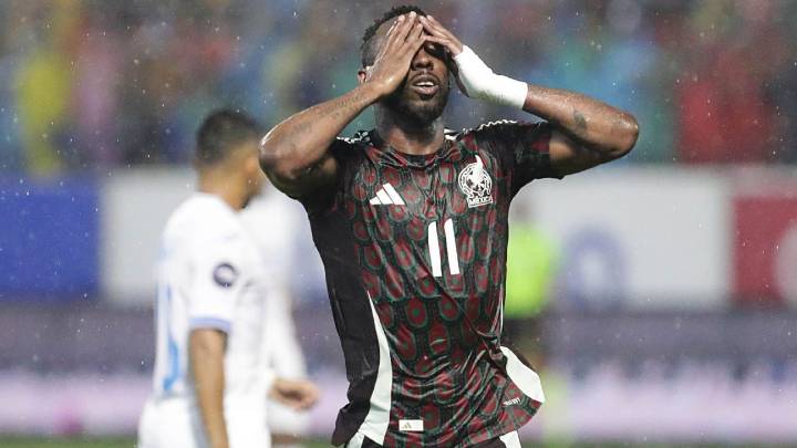 Selección Mexicana: ¿Por qué Aguirre mantiene dudas sobre Julián Quiñones?