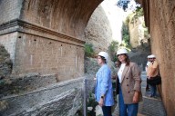 La Junta y el Ayuntamiento sellan su colaboración para la gestión del Camino del Desfiladero y la Garganta del Tajo