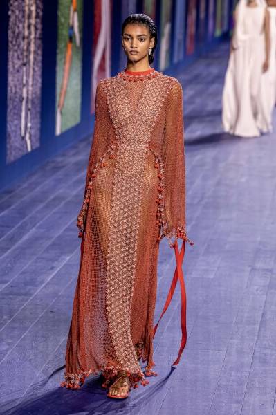 Fendi recibe una vez más a Maria Grazia Chiuri