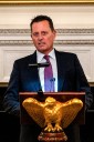 New York Times: Trump ordenó a Richard Grenell suspender conversaciones con Nicolás Maduro