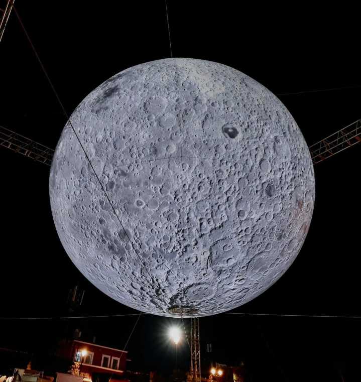 “Bajan la luna“ a los queretanos