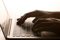Brits swindled out of thousands by unregulated online advice