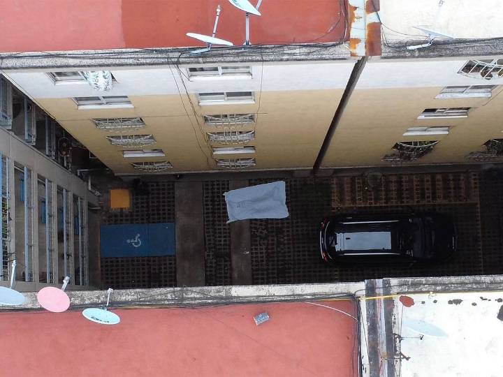 Hombre cae de edificio en la colonia Morelos CDMX ¿lo aventaron?