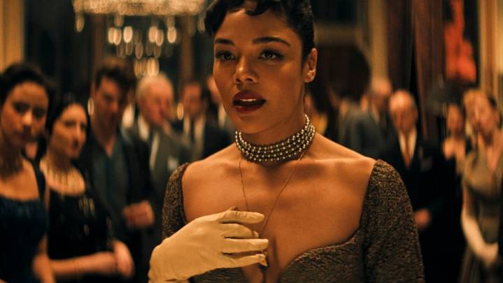 'Hedda' Review: Tessa Thompson Sinks Her Talons Into Rich Stage Role