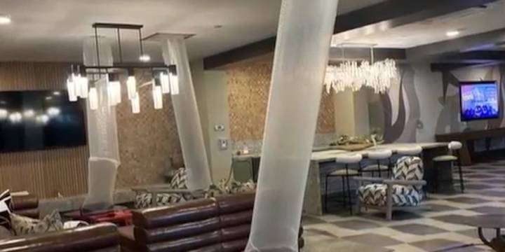 Water repairs could take another week for central Las Vegas apartment complex, resident says
