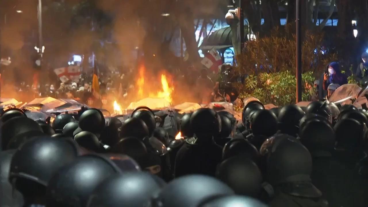 Georgian authorities crack down on protesters in Tbilisi as opposition blocs boycott local election