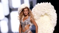 How Bella Hadid Got Her ‘Supermodel Blonde’ for the Victoria’s Secret Show