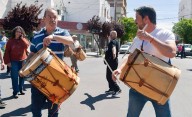 Merino acompañó la 8° Marcha de los Bombos, la más austral del país