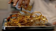 Gold slips below $4,000 per ounce as US-China trade progress cools safe