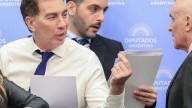Nueva encuesta: Fuerza Patria aventaja con comodidad a LLA en provincia de Buenos Aires