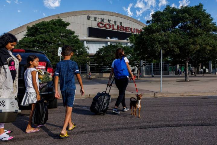 Denver had 4th-highest number of immigrant arrivals per capita during border influx