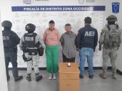 Detienen durante cateo a pareja en posesión de cristal