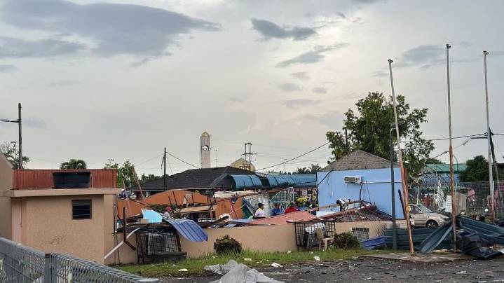Impactante: tornado golpea violentamente la ciudad de Sijangkang en Malasia
