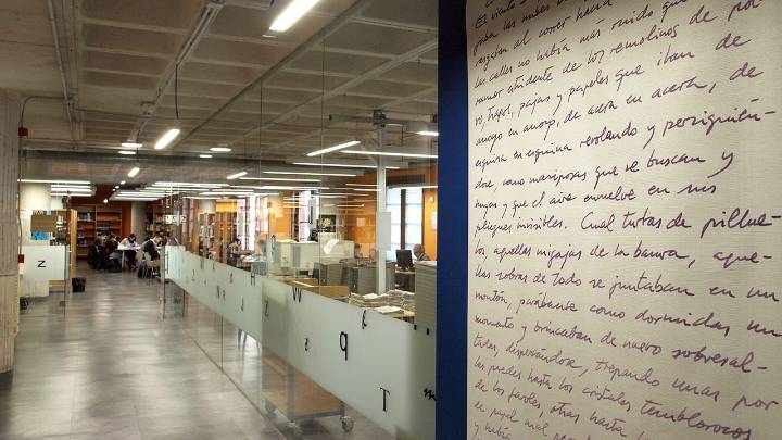 El IV Ciclu de poesía QED vuelve a Uviéu con voces de trés continentes