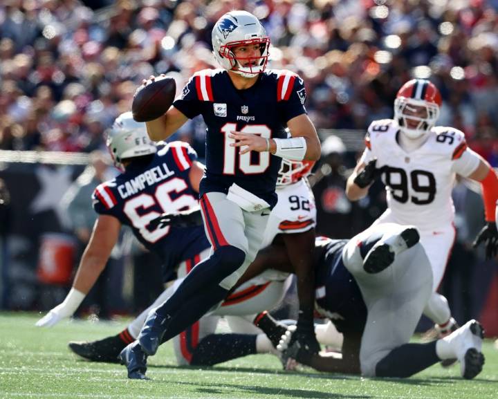 Maye leads way as Patriots cruise past Browns, 32-13, for fifth straight win – Hartford Courant