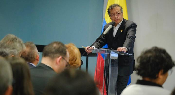 Nueva defensa: Gustavo Petro respaldó a Venezuela tras recientes amenazas de Donald Trump y EE. UU.