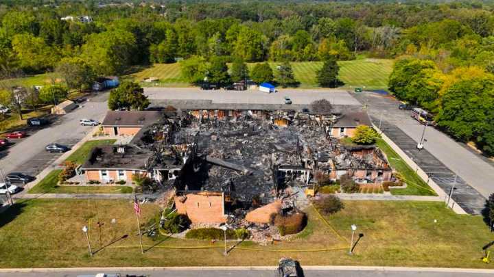 Los investigadores todavía buscan un motivo en el tiroteo en una iglesia de Michigan; esto es lo más reciente