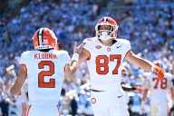 Deadspin | Cade Klubnik throws 4 touchdowns as Clemson blows out North Carolina