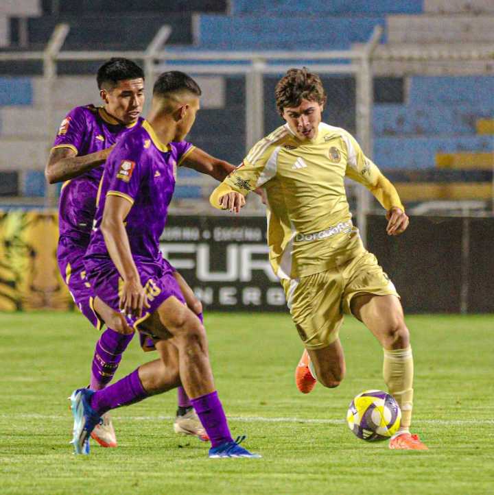 Cusco F.C. solo igualó con Comerciantes Unidos 1-1 en casa y resignó opción a pelear el Clausura